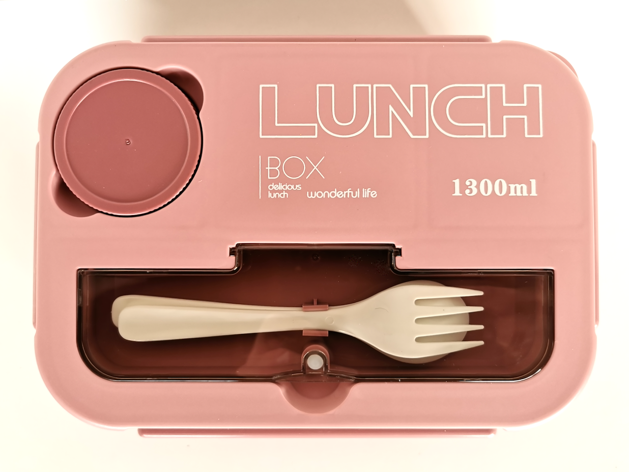 Lancheira com divisões e talheres