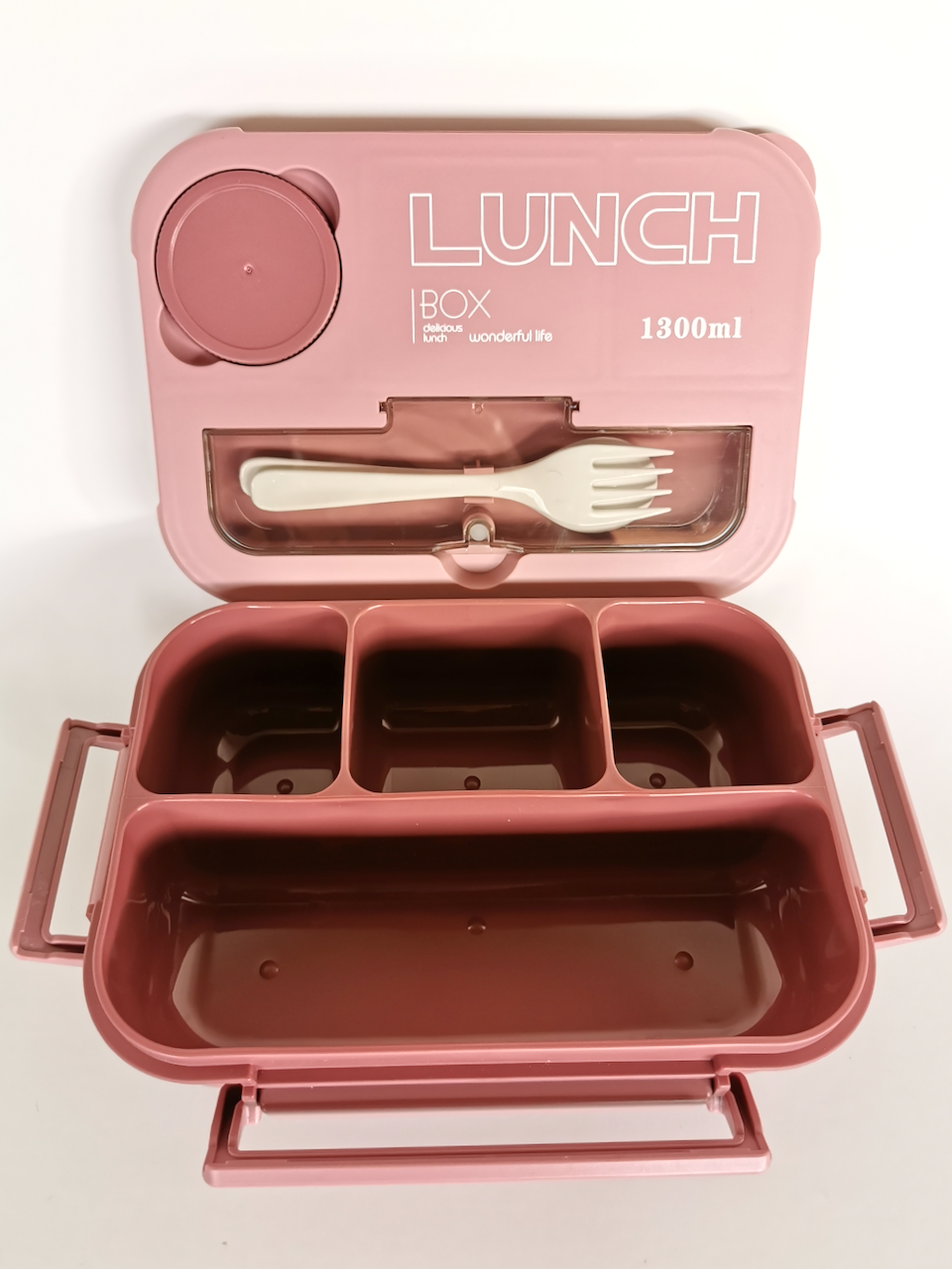 Lancheira com divisões e talheres