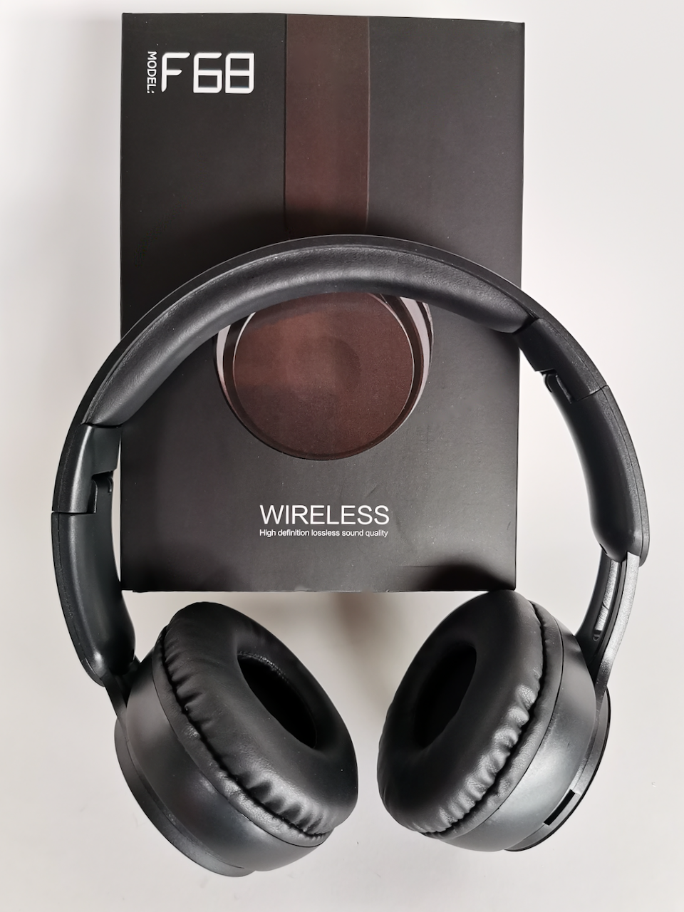 Phones Wireless Sem Fio F68 — Liberdade, Estilo e Som de Alta Definição